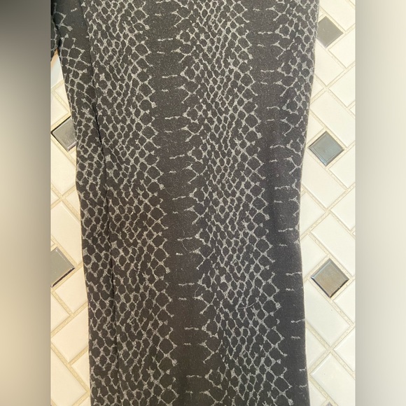 Snake print leggings by Joie - Picture 2 of 5